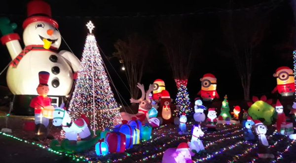 The Portwood Family Christmas Light Show In Georgia Should Be Your Annual Holiday Excursion