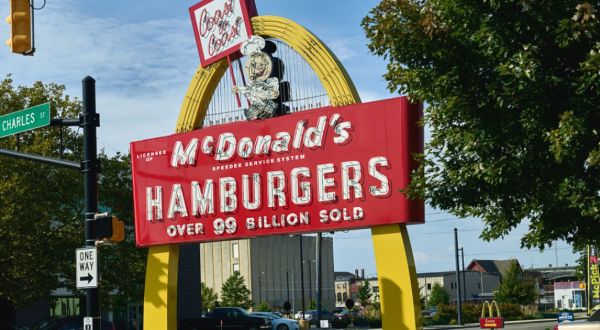 One Of The Oldest Operating McDonald’s Restaurants In Indiana Has Been Serving Mouthwatering Burgers For Almost 65 Years