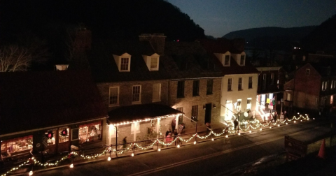 The Most Enchanting Christmastime Main Street In The Country Is Harpers Ferry In West Virginia