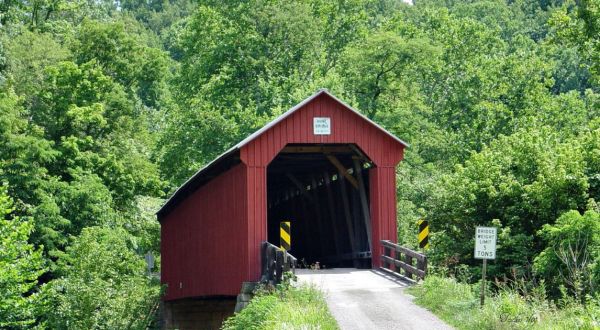 You Will Fall In Love With These 20 Beautiful Covered Bridges In Ohio