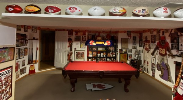 It’s Bizarre To Think That Kansas Is Home To The World’s Largest Collection Of Kansas City Chiefs Memorabilia, But It’s True