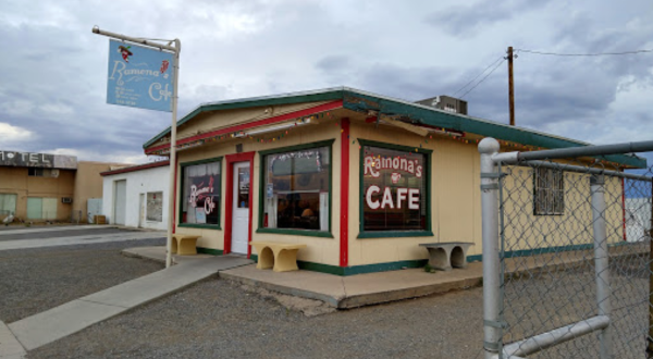 This Humble Little Restaurant In Small Town New Mexico Is So Old Fashioned, It Doesn’t Even Have A Website