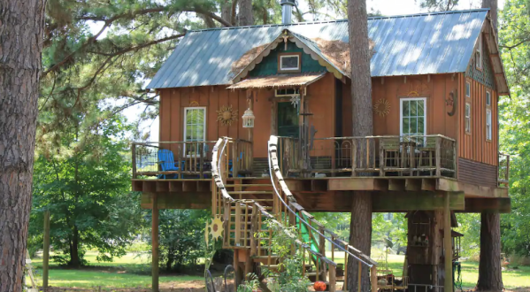 Sleep Underneath The Forest Canopy At This Epic Treehouse In Louisiana