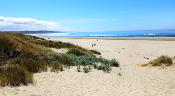 Few People Know One Of Oregon’s Most Popular Beaches Is Hiding A Dark And Terrifying Secret