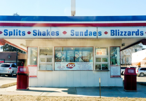 The Oldest Operating Dairy Queen In Iowa Has Been Serving Ice Cream For Almost 75 Years