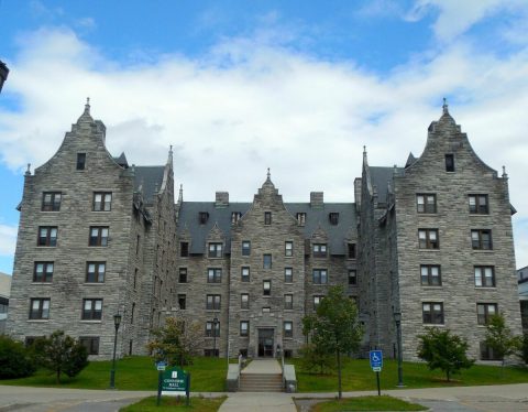 The Stunning Building In Burlington, Vermont That Looks Just Like Hogwarts