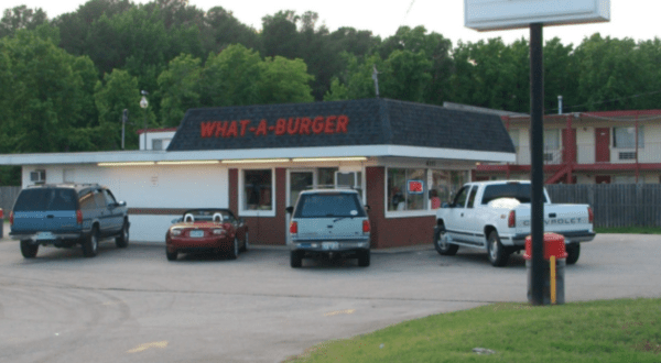 The Oldest Operating What-A-Burger In Virginia Has Been Serving Mouthwatering Burgers And Ice Cream For Almost 65 Years