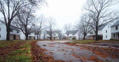 There's An Abandoned Neighborhood In Ohio That Was Once Thriving And It's Eerily Fascinating