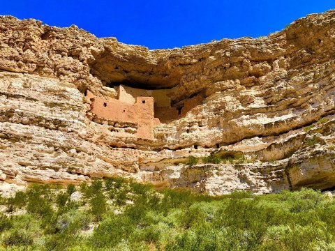 Both History Buffs And Nature Lovers Will Enjoy Hiking To These 6 Ancient Cliff Dwellings In Arizona