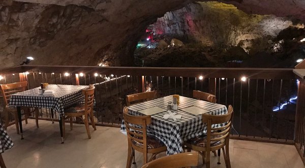 Hike Through A Hidden Cave, Then Dine At A Cave-Themed Restaurant All At This Underrated Arizona Destination