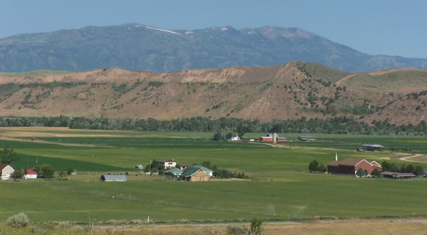 This Charming Little Farm Town In Idaho Is The Perfect Place To Get Away From It All