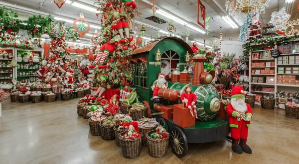 The Christmas Store In Texas That’s Simply Magical