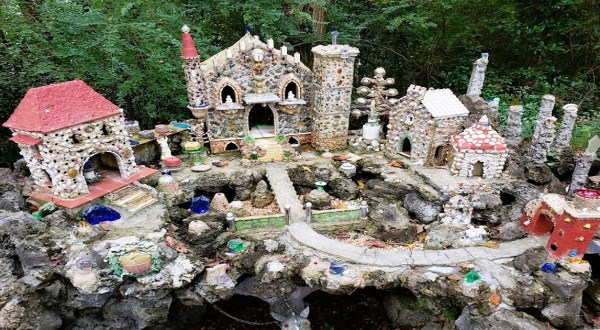 Most People Have No Idea There’s A Rock Garden Hiding In Alabama And It’s Magical