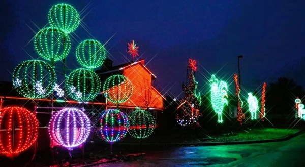 Magic Becomes A Reality At One Of The Best Digital Christmas Light Shows In Kansas At Deanna Rose Farmstead