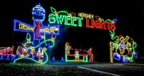 6 Drive-Thru Christmas Lights Displays In Pennsylvania The Whole Family Can Enjoy