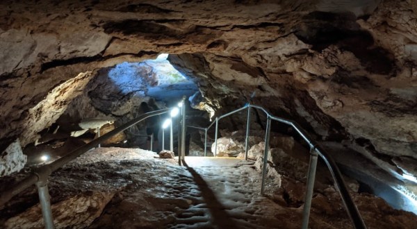 Hike Through An Underground Cave At This Oklahoma State Park, Then Dine At An Old General Store Restaurant