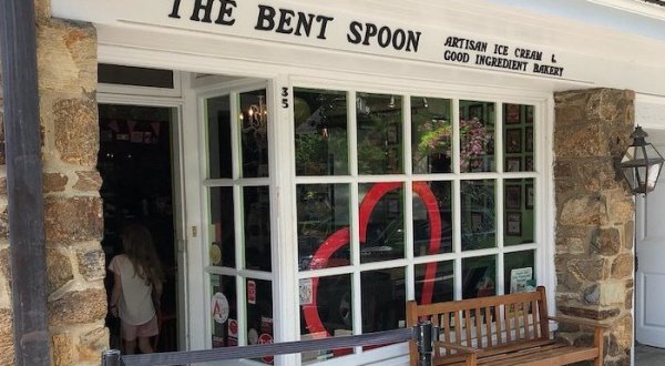 You’ll Love The Tasty And Unique Ice Cream Flavor Combinations At The Bent Spoon In New Jersey