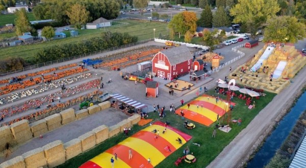 This Is The Absolute Best Town In Idaho To Visit During The Halloween Season