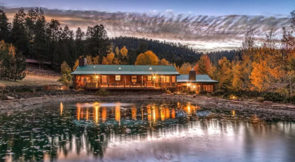 This Log Cabin VRBO In Arizona Is One Of The Coolest Places To Spend The Night