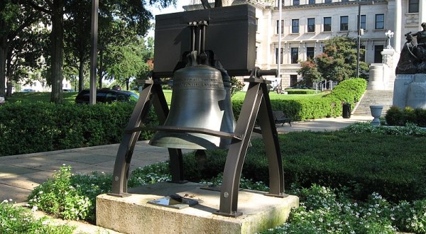 Few People Know The Iconic Liberty Bell Replica In Mississippi Was Actually Imported From France