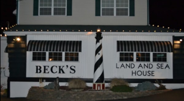 The Hidden Gem Seafood Spot In Pennsylvania, Beck’s Land & Sea House, Has Out-Of-This-World Food