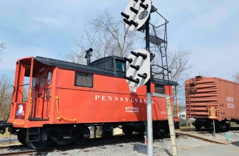This Pennsylvania Train Is A Hotel Room On Wheels And You Have To Check It Out