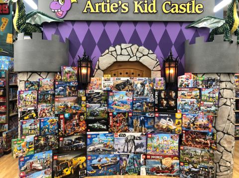 There's A Castle-Themed Toy Store In Ohio And It's Royally Awesome