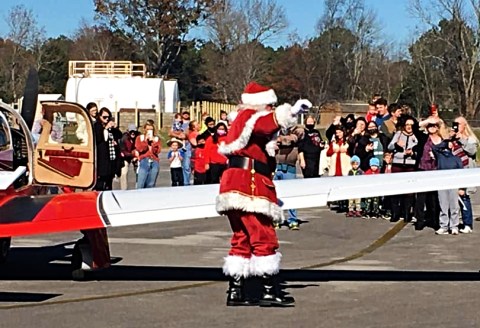 Santa Arrives On An Airplane At This Unique Holiday Celebration In Alabama