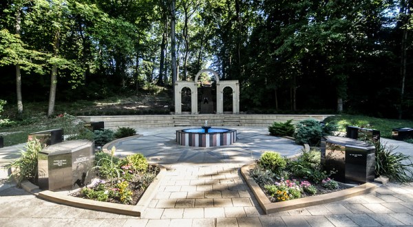 Take A Trip Around The World At This 254 Acre Garden-Filled Park In Cleveland