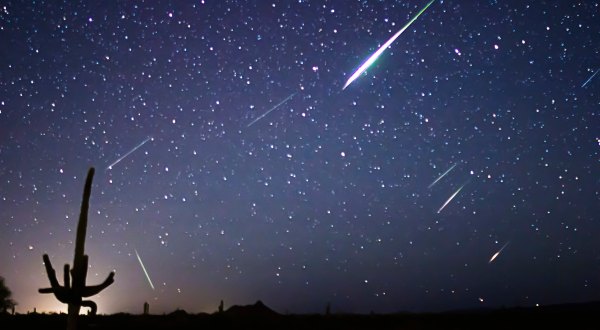 The Boldest And Biggest Meteor Shower Of The Year Will Be On Display Above Arizona In December