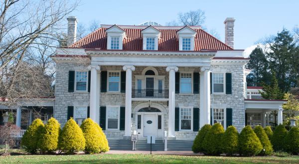 The Breathtaking Mansion In Pennsylvania You Must Visit This Year