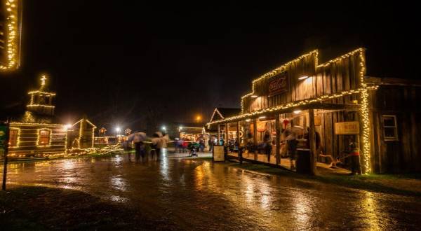 There Is An Entire Christmas Village In West Virginia And It’s Absolutely Delightful