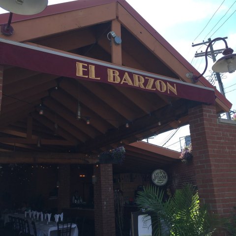 The One Unique Restaurant In Michigan Where You Can Eat Both Italian and Mexican Food