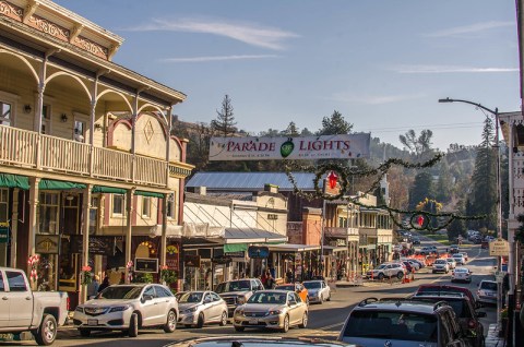 The Charming Small Town In Northern California Where You Can Still Experience An Old-Fashioned Christmas