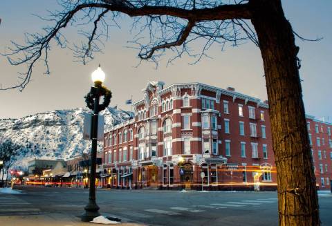 This Colorado Christmas Town Is Straight Out Of A Norman Rockwell Painting