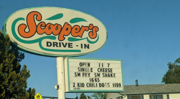 Scoopers Drive In Has Been Serving The Best Burgers In Nevada Since 1980