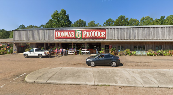 This Country Store In Mississippi Sells The Most Amazing Homemade Fudge You’ll Ever Try