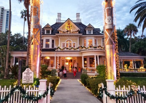 Ogle Historic Mansions Decked To The Nines On This Holiday Home Tour In Florida