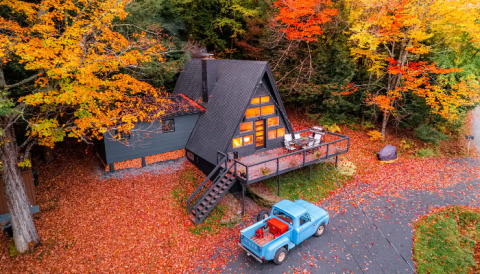 The Whole Family Will Love A Visit To This Adorable Mountainside Cabin In Vermont