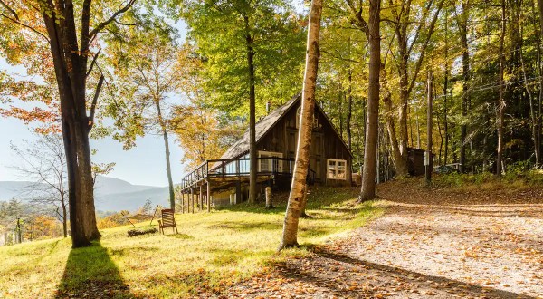 Wake Up On Top Of A Mountain At This Catskill Airbnb In New York