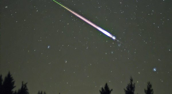 The Minnesota Sky Will Light Up With Shooting Stars This Week During The Leonid Meteor Shower