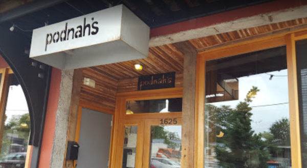 Roll Up Your Sleeves And Feast On Succulent Ribs At Podnah’s Pit In Oregon