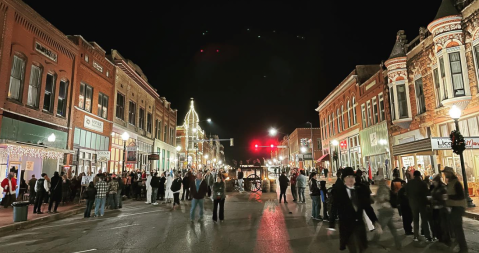 The Charming Small Town In Oklahoma Where You Can Still Experience An Old-Fashioned Christmas