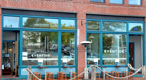 The Entire Menu At Eventide Oyster Co. In Maine Is So Good, You’ll Want To Order One Of Everything