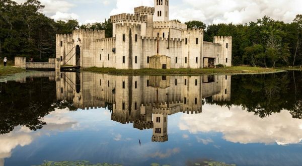 This Breathtaking Destination In Texas Looks Like It Was Ripped From The Pages Of Harry Potter