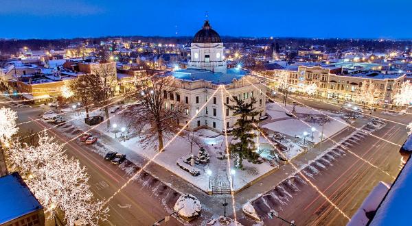 The Most Enchanting Christmastime Main Street In The Country Is Bloomington In Indiana