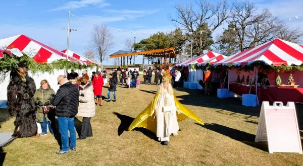 Minnesota Has Its Very Own German Christmas Market And You’ll Want To Visit