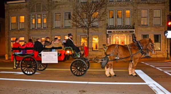 The Most Enchanting Christmastime Main Street In The Country Is Cedarburg In Wisconsin