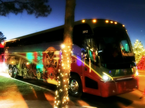 Ride A Christmas Train, Then Stay In A Christmas-Themed Hotel For A Holly Jolly Arizona Adventure