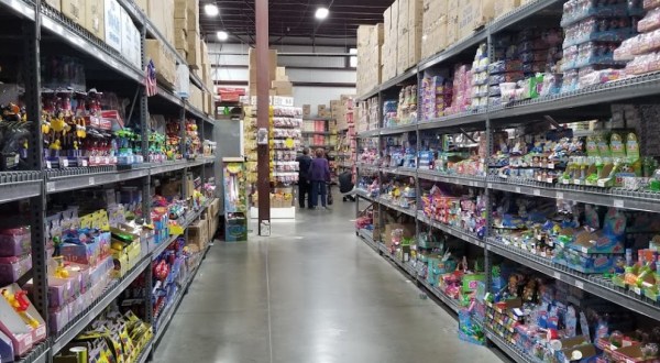 Spanning 40,000 Square Feet, The World’s Largest Candy Store Is Hiding In Cleveland